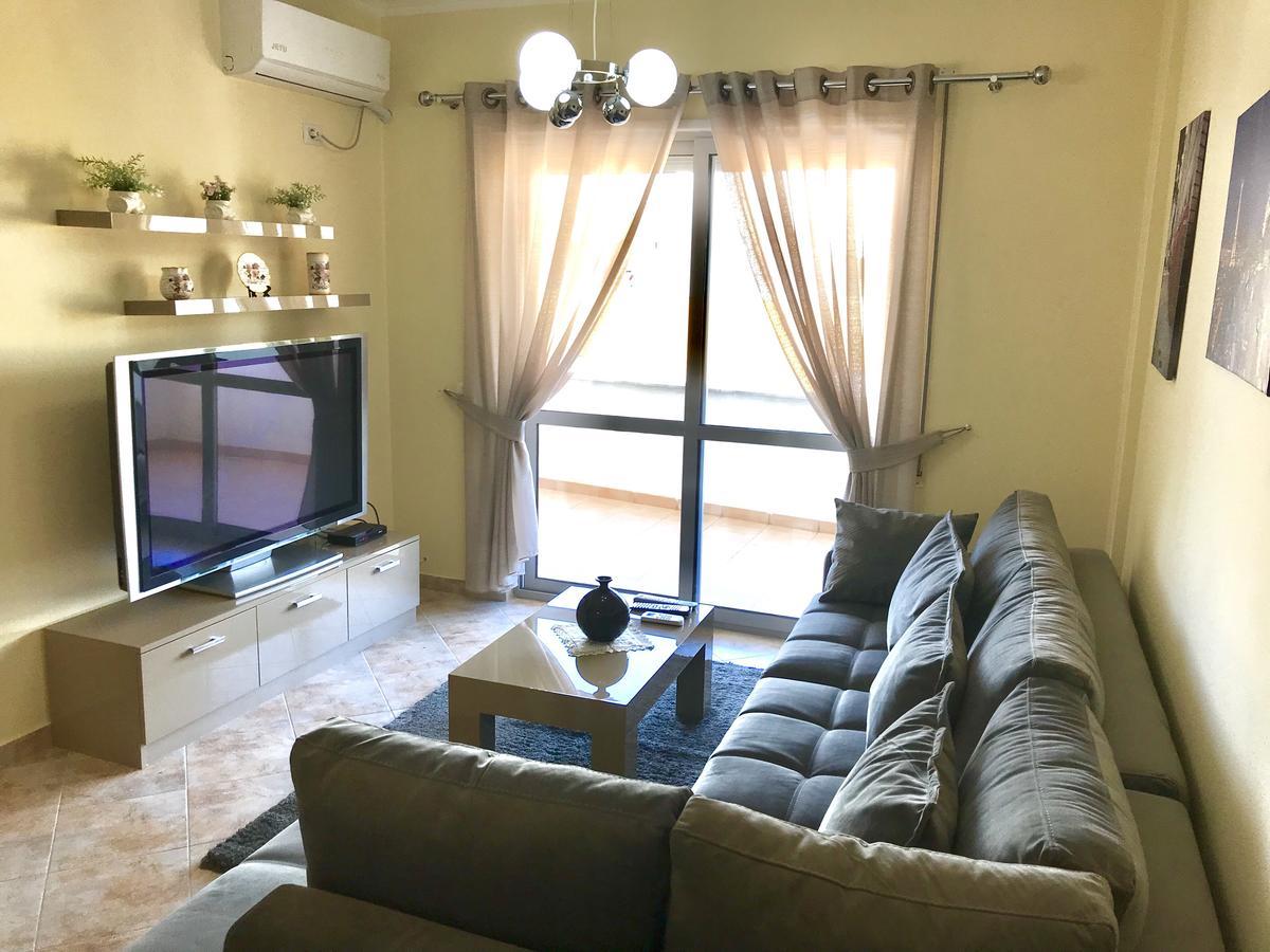 Eka Luxury Apartments ドゥラス エクステリア 写真
